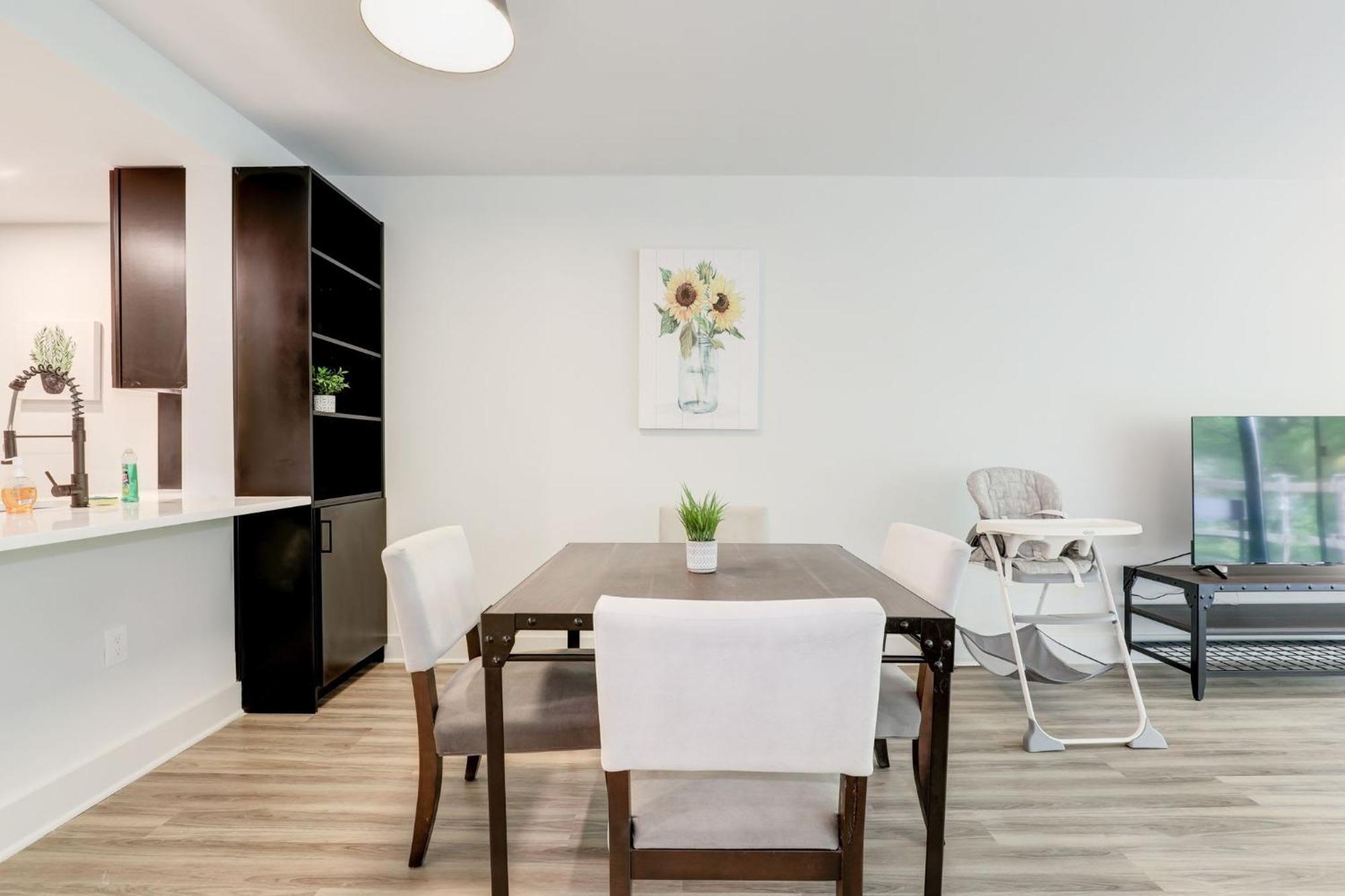 2Br Executive Apartment With Spacious Layout Arlington Esterno foto