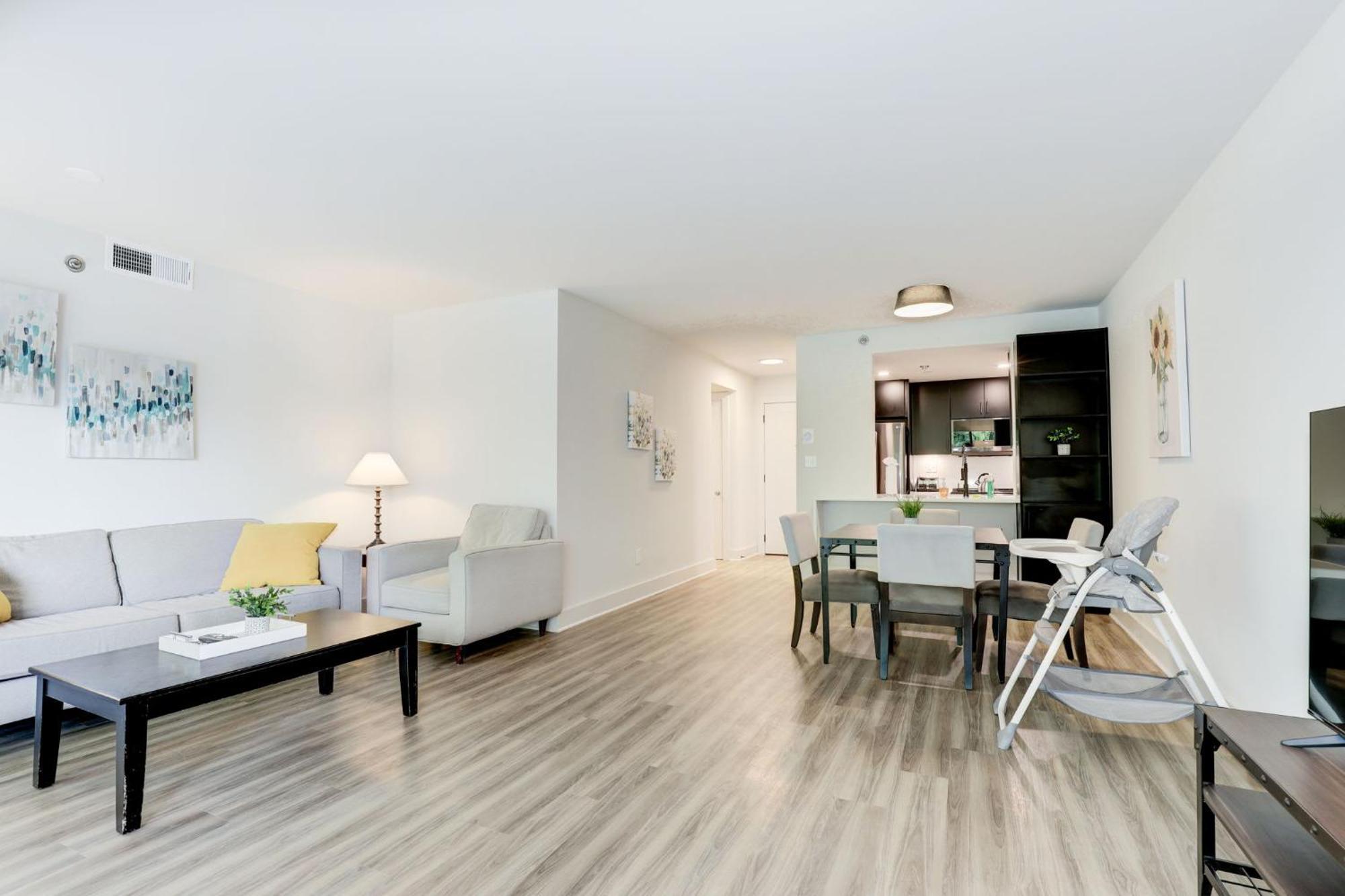 2Br Executive Apartment With Spacious Layout Arlington Esterno foto