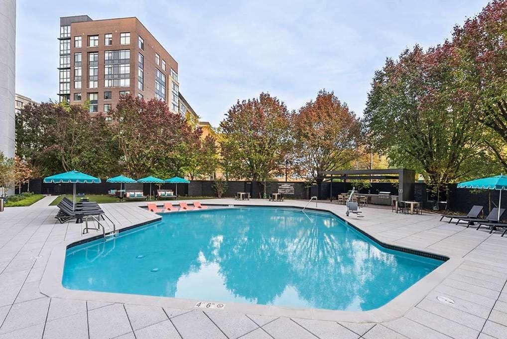 2Br Executive Apartment With Spacious Layout Arlington Esterno foto